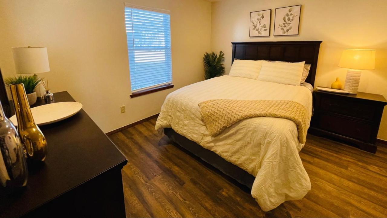 Ou-2 Bed 2 Bath Apartment Close To Ou أوكلاهوما سيتي المظهر الخارجي الصورة